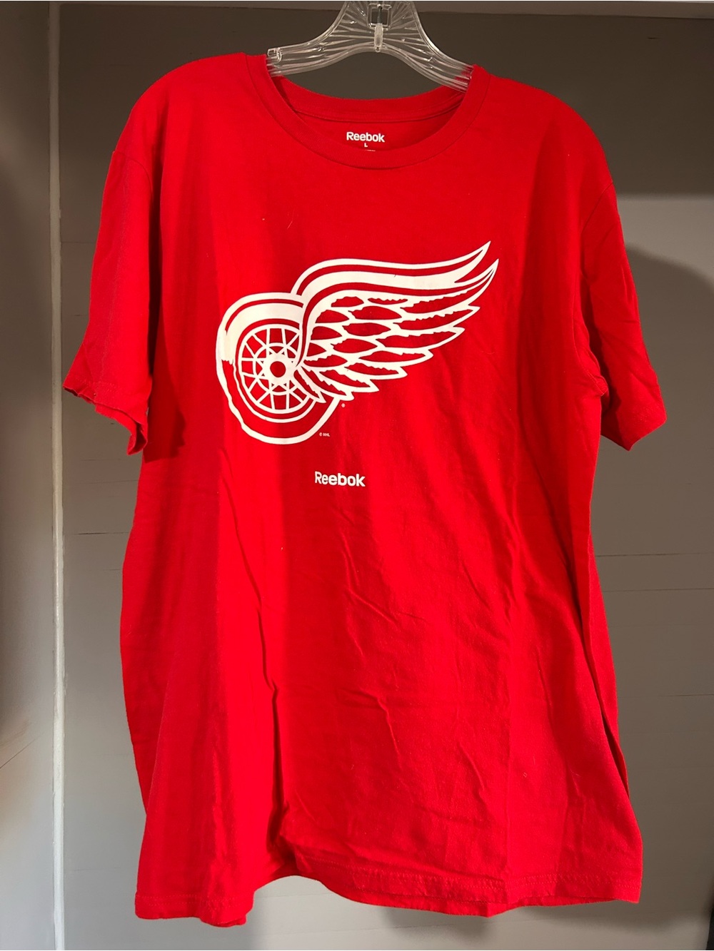Reebok Red Detroit Wings Graphic Tee